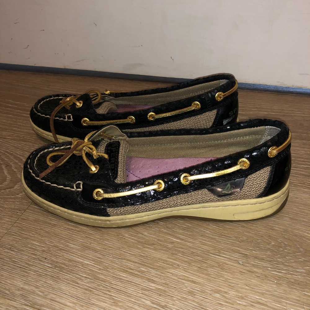 Sperry ladies slip on shoes size 7.5